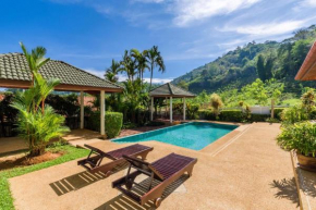 Aster Pool Villa